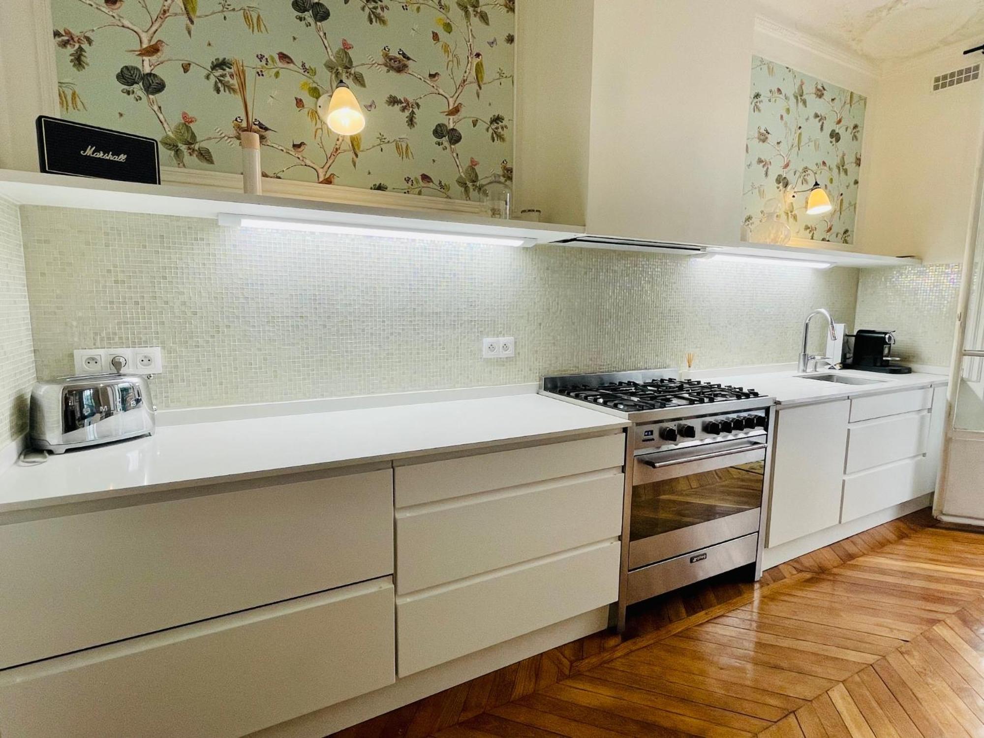 Apartment Comme Maison A Deux Pas De L'arc De Triomphe Paris