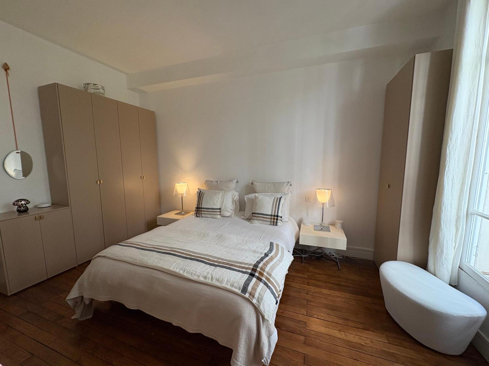 Apartment Comme Maison A Deux Pas De L'arc De Triomphe Paris